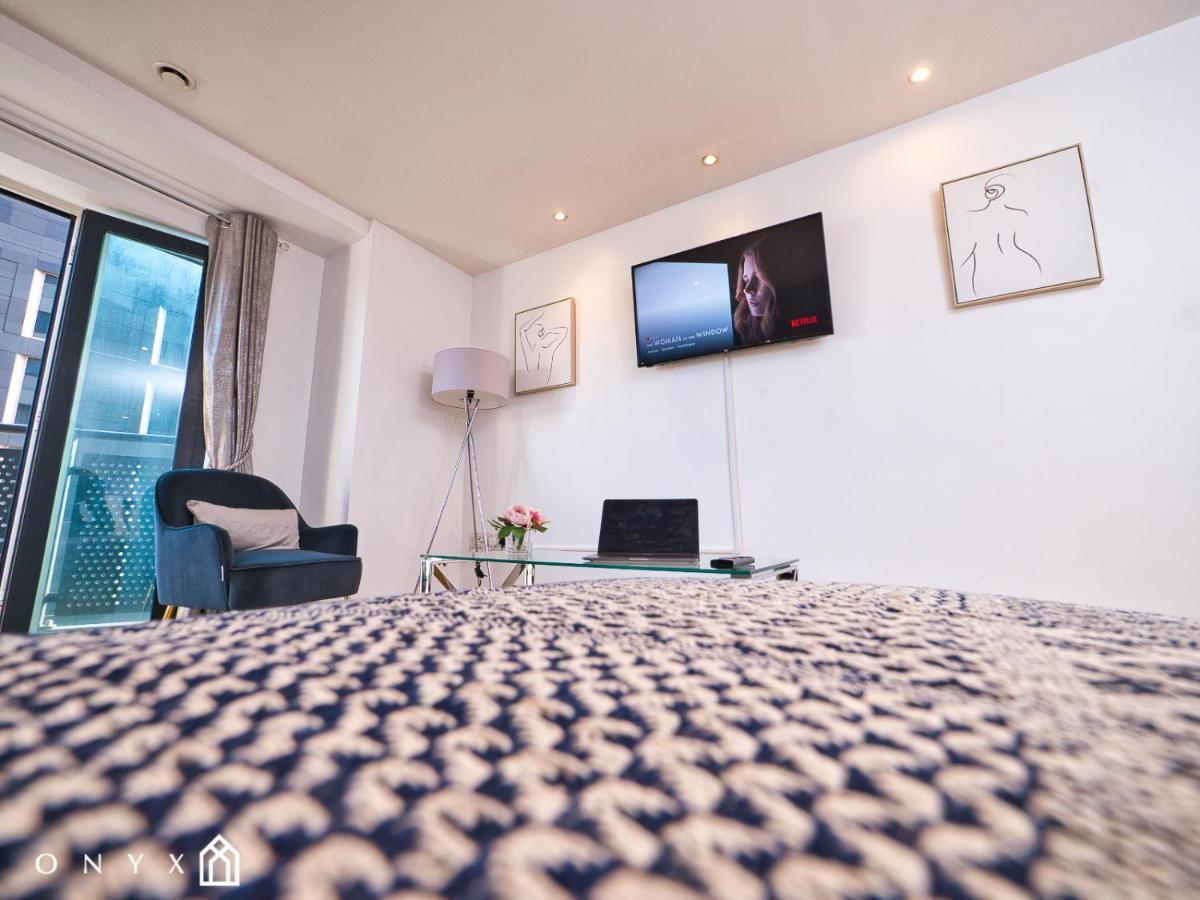 Onyx Bullring Stunning Large Spacious City Centre Apartment バーミンガム エクステリア 写真